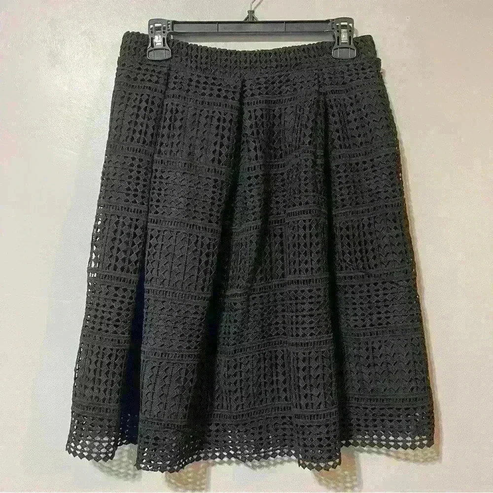 MIAMI BLACK LACE OVERLAY MIDI PLEATED SKIRT SIZE L CROCHET